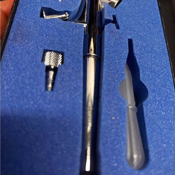 Magic Black Cell Phone Accessory Box - Picture 5 of 8